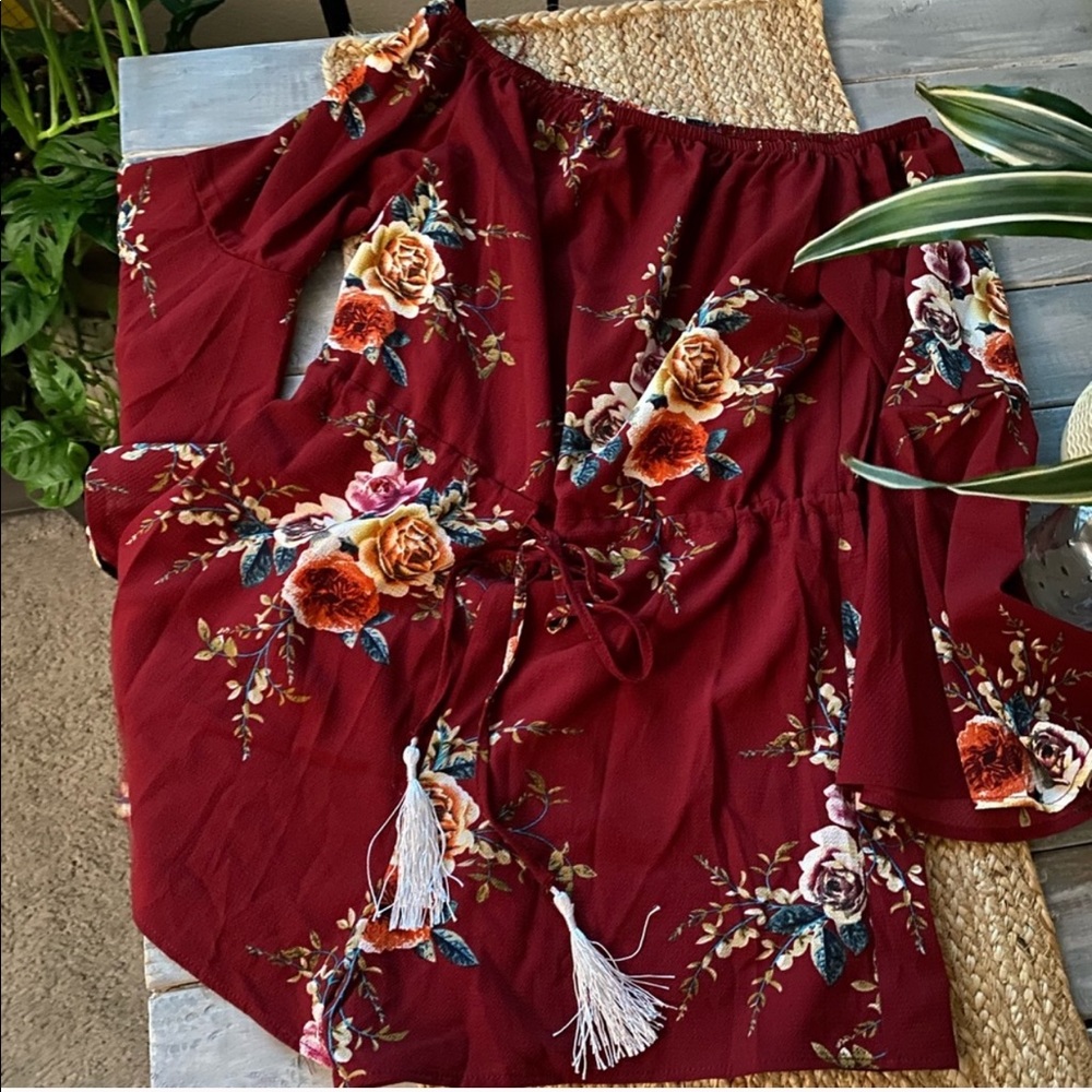 ❤️ Burgundy Floral Romper with Drawstring Tie 🌸